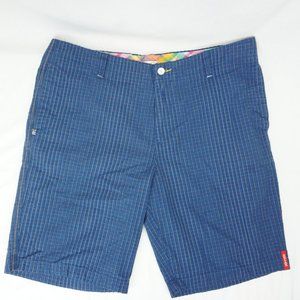 Tommy Bahama Blue Checkered Flat Front Shorts 40"